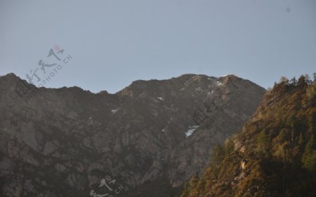 墨尔多神山图片