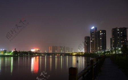 东江夜景图片