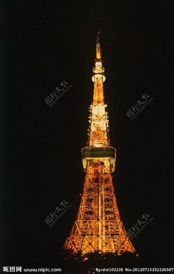 夜晚下的东京塔图片