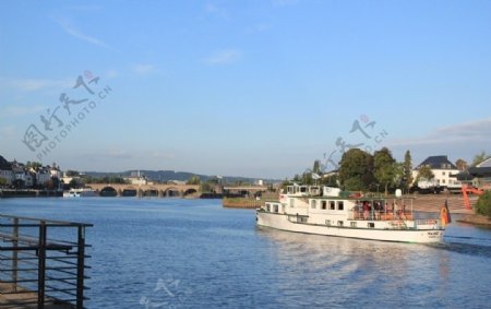 莱茵河岸图片
