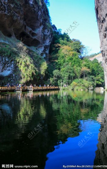 寨下大峡谷图片