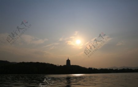 杭州西湖夕阳景色图片