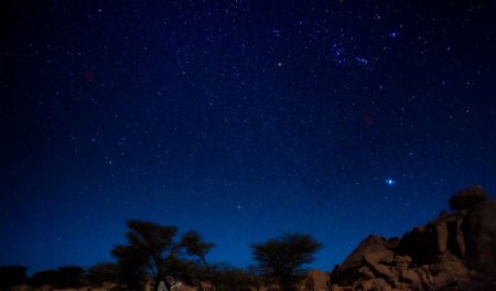 璀璨夜空图片