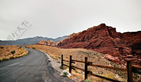 红岩峡谷图片