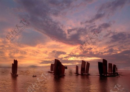 落日海霞图片