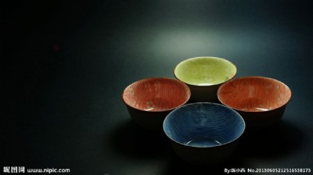 彩陶碗图片