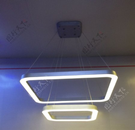LED吊灯图片