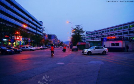 城市交通工业区夜景图片