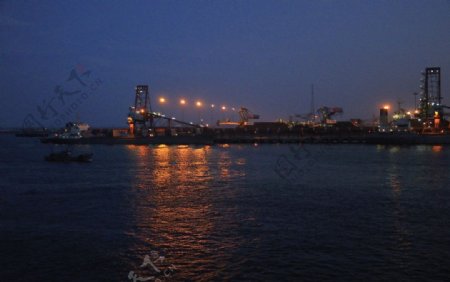 夜港图片