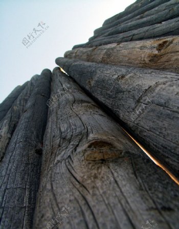 木头栅栏图片