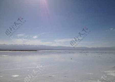盐湖美景图片