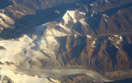 西藏高原雪山冰川图片