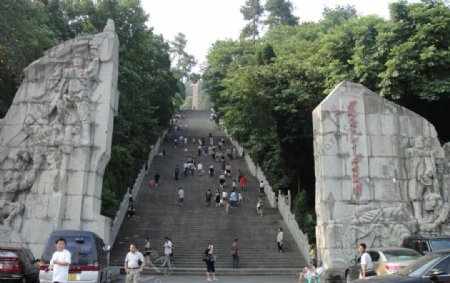 贵州遵义革命烈士纪念公园图片