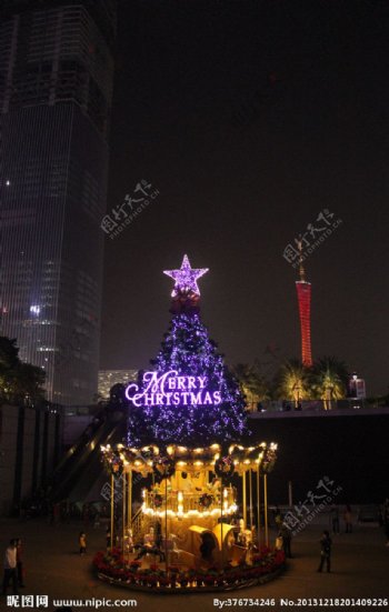 圣诞树广州塔图片