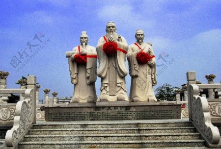 三圣贤雕像图片