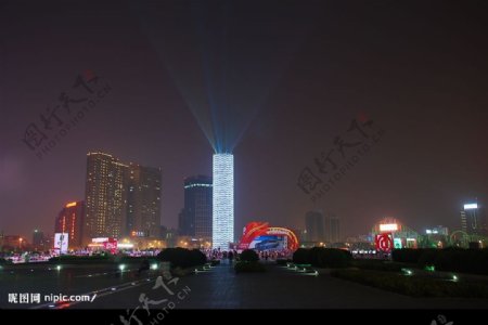 天津银河广场夜景图片