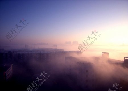 城市雾景图片
