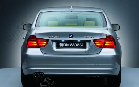 新BMW3系轿车外观图片