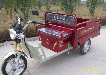 上海腾达电动三轮车图片