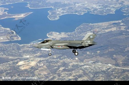 F35联合攻击机图片