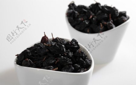 新疆红黑色葡萄干图片