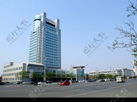 辽河石油勘探局办公大楼图片