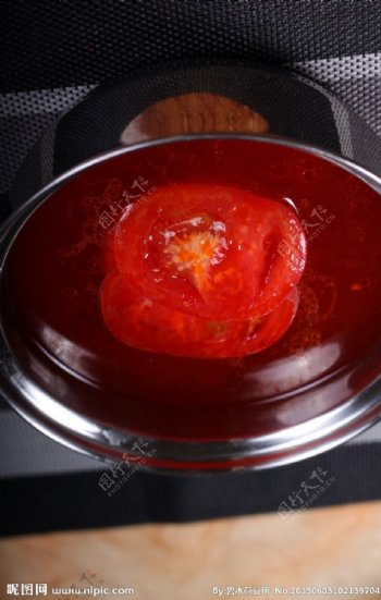 番茄汤图片