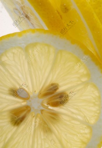 柠檬飞溅图片