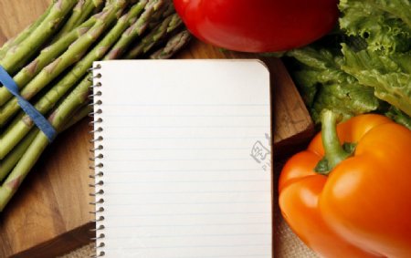 蔬菜中的便签图片