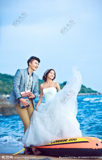 海景婚纱样片图片