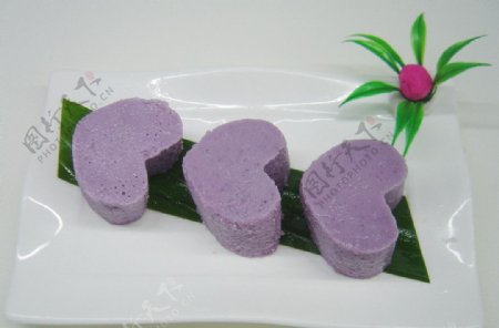 鲜奶紫薯糕图片