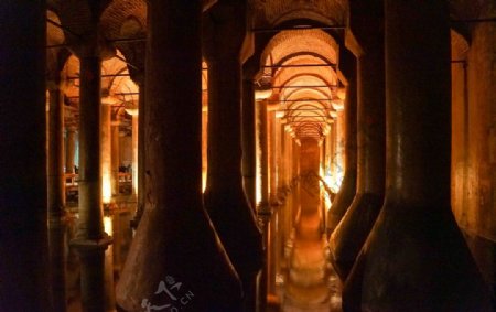 土耳其地下水宫殿图片