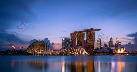 新加坡海滨湾黄昏图片