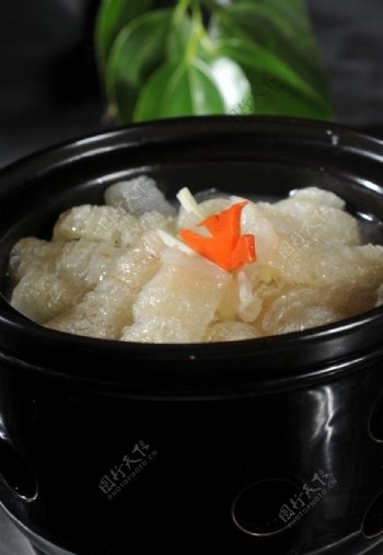 红花芦荟煮鳝鱼肚图片