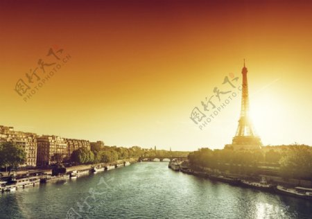 法国巴黎埃菲尔图片