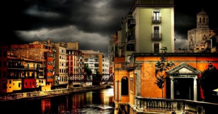 西班牙漂亮夜景图片