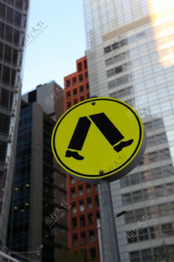 墨尔本的人行道指示牌图片