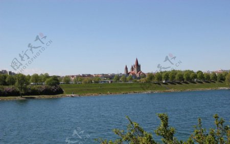 蓝色多瑙河图片