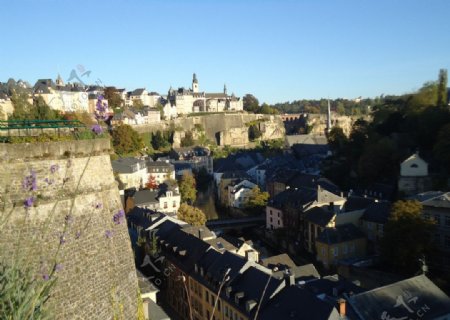 卢森堡围墙内的民居图片