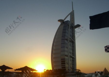 迪拜帆船酒店日落图片