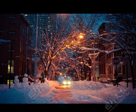 纽约雪夜街景图片