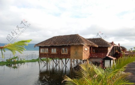 缅甸茵莱湖度假村水上旅馆图片