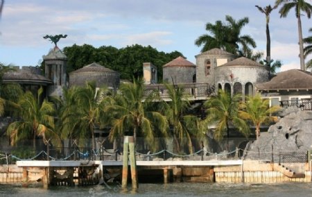 迈阿密海岸边城堡图片
