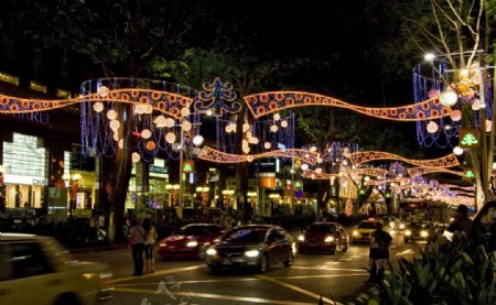 新加坡圣诞夜的乌节路街景图片
