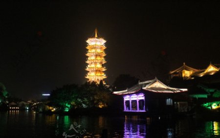 漓江夜景图片