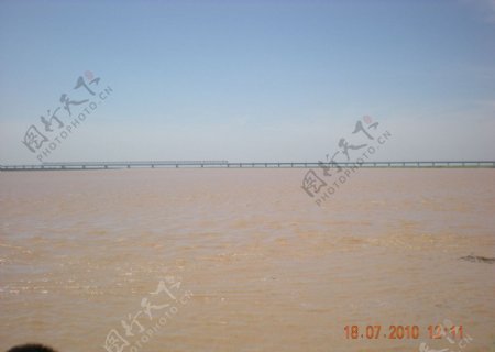 黄河之水天上来图片