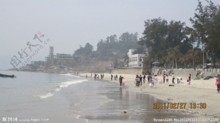 深圳小渔村上的沙滩图片