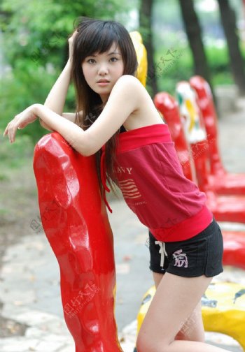 台湾美少女小布图片