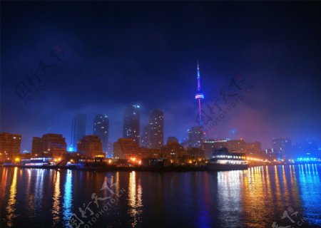 夜幕下的多伦多景图片