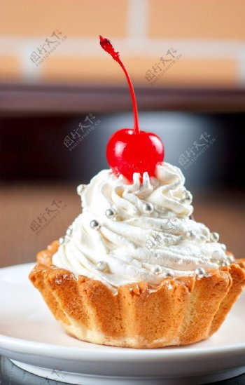 冰淇淋小蛋糕图片